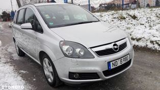 Opel Zafira Zabierzów.jpg