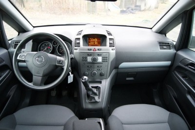 zafira10.jpg