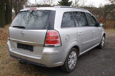 zafira6.jpg