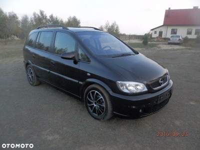 838679409_1_1080x720_zafira-opc-20t-200km-7foteli-czarnkow_rev001.jpg