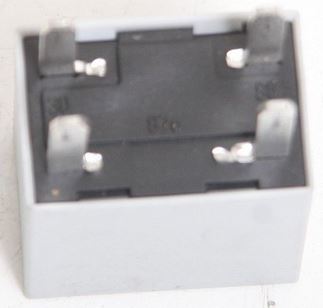 Przekaźnik GM13361777