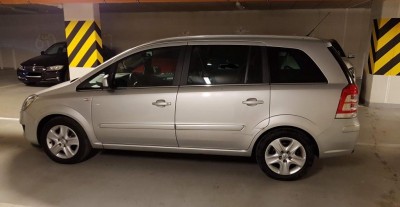 opel_zafira,IN8PME7,Z,1~2.jpg