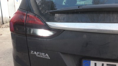 Zafira C 6.jpg